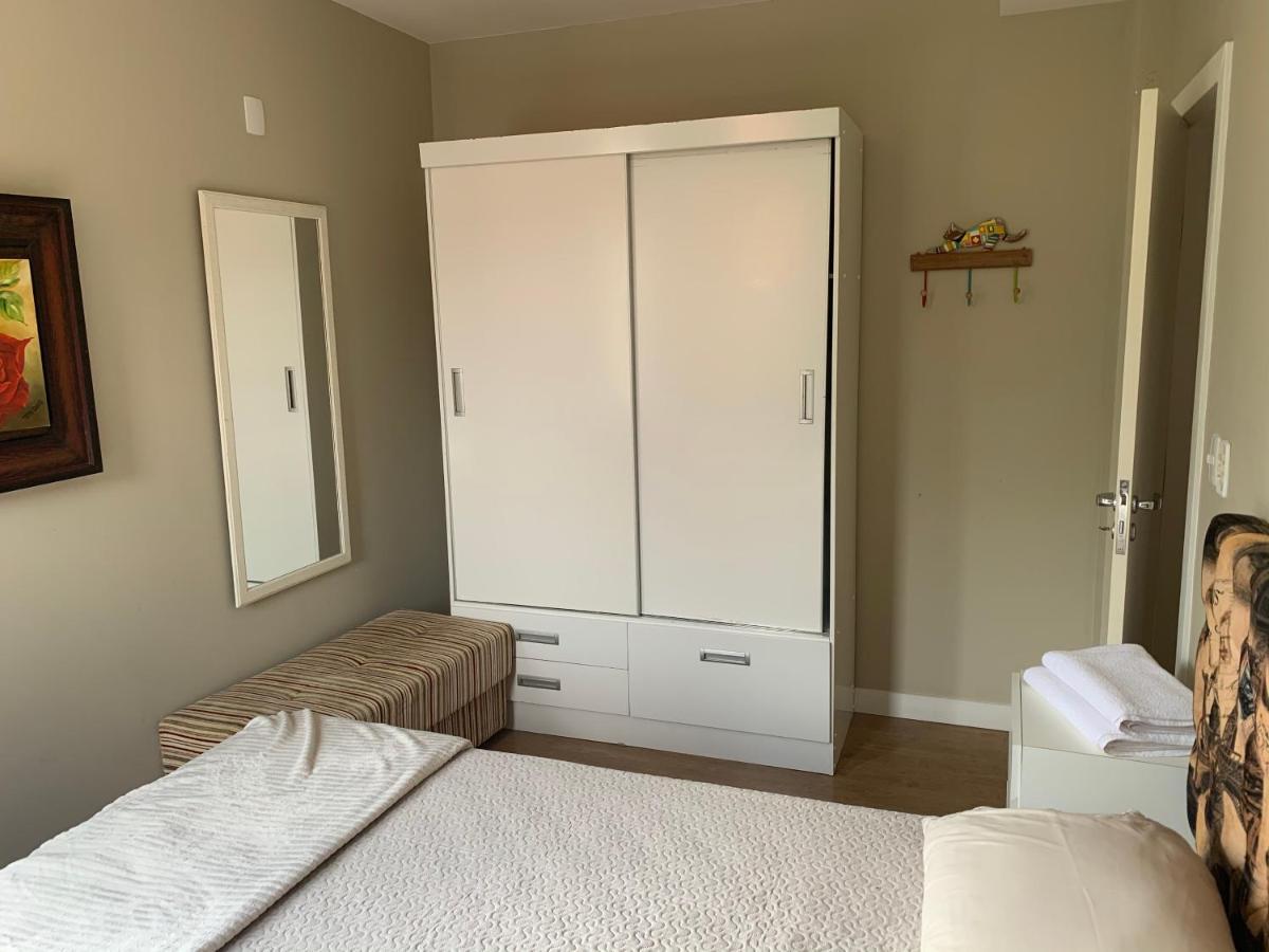 Jurere Beiramar Apartamento *